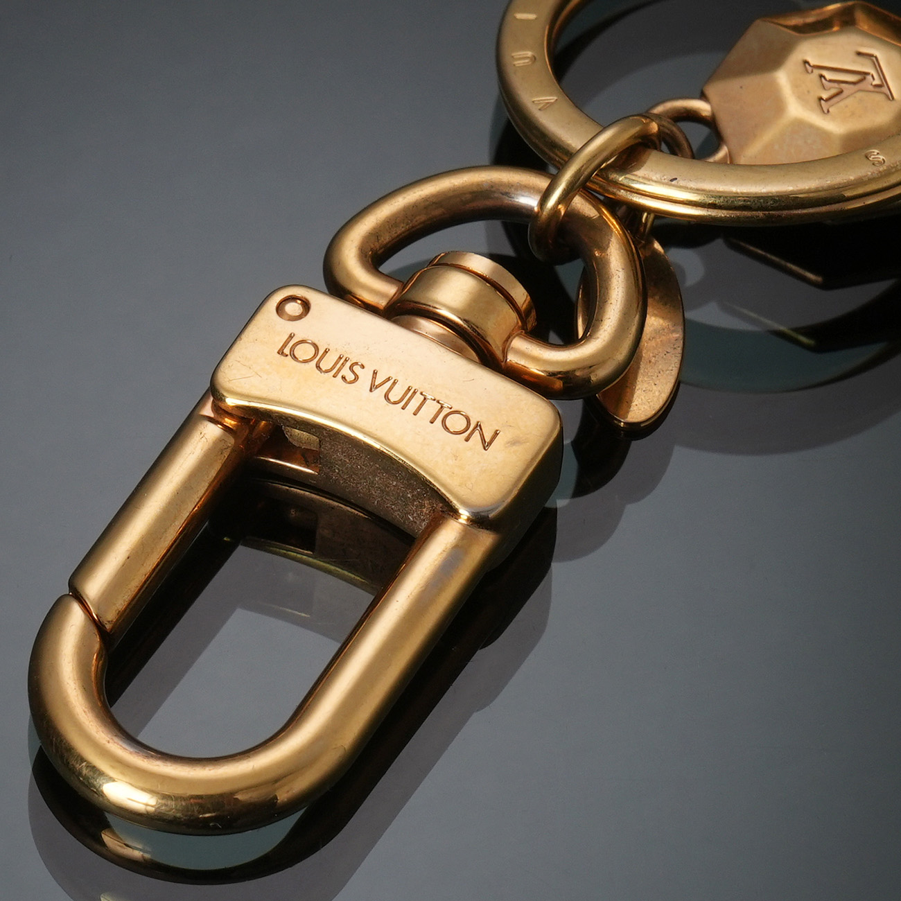 LOUIS VUITTON(USED)루이비통 M65216 LV 파셋 키링